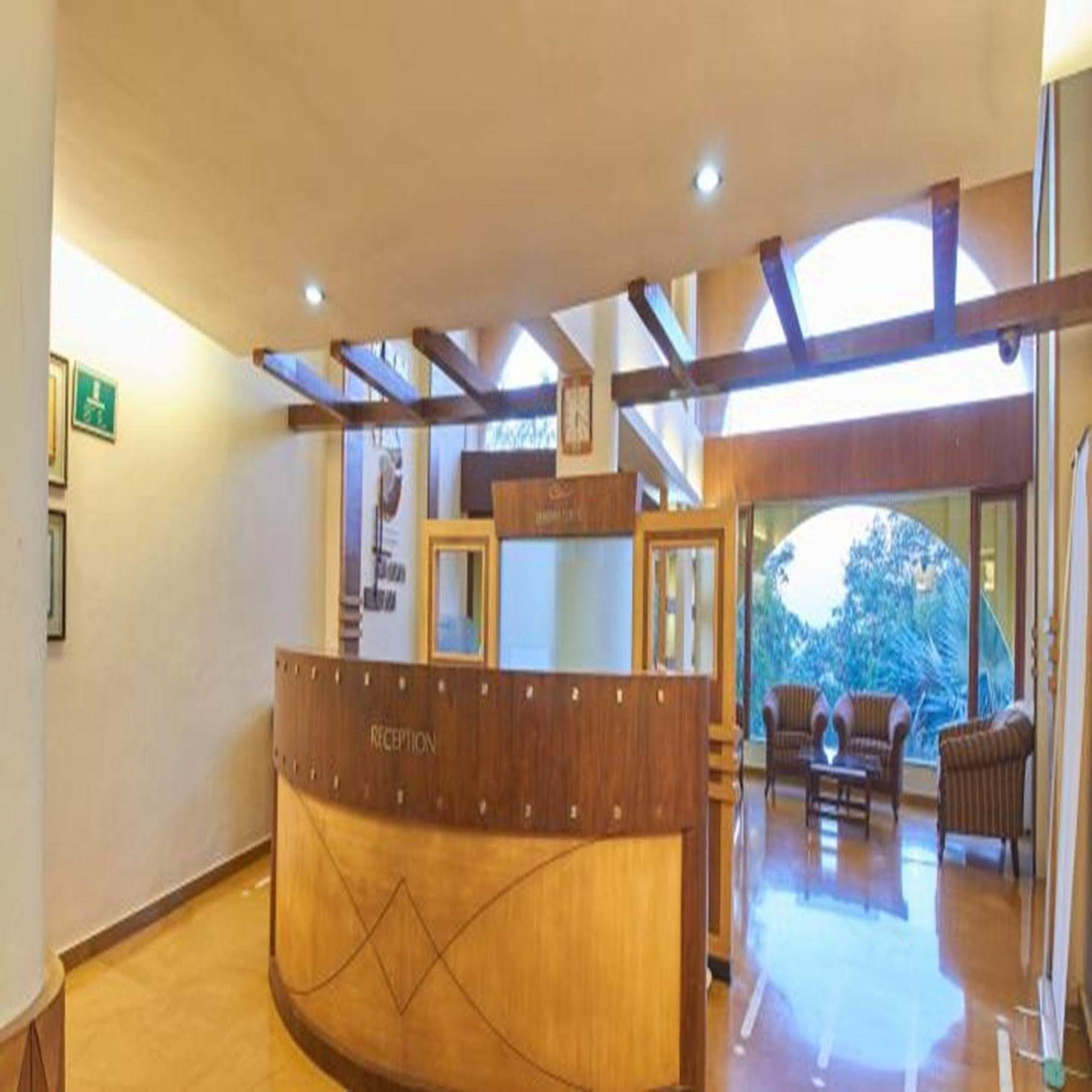 לונבלה Sahil Sarovar Portico מראה חיצוני תמונה